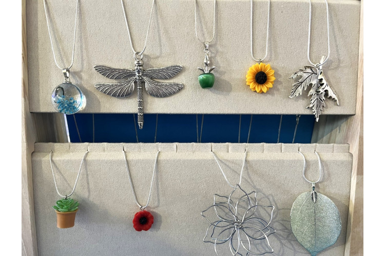 Meena Makes Necklaces