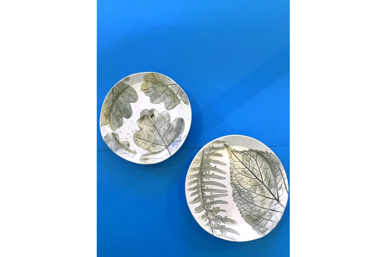 White Willow Art Circular Dish small