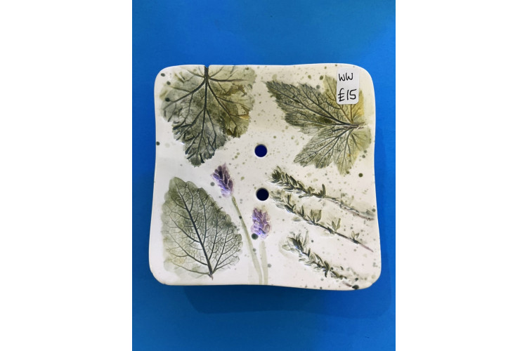 White Willow Art Square Soap Dish
